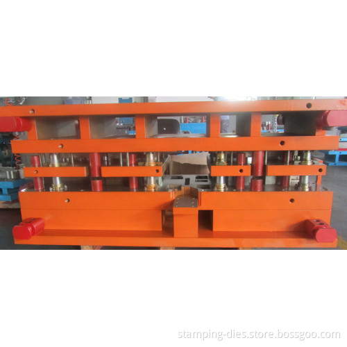 Auto Progressive Die for Tapping Unit
